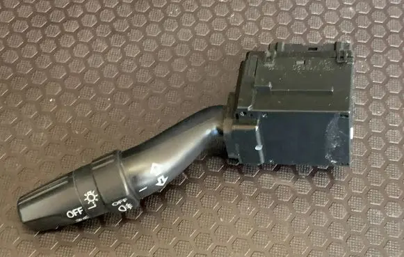 Honda Jazz Indicator stalk M18620