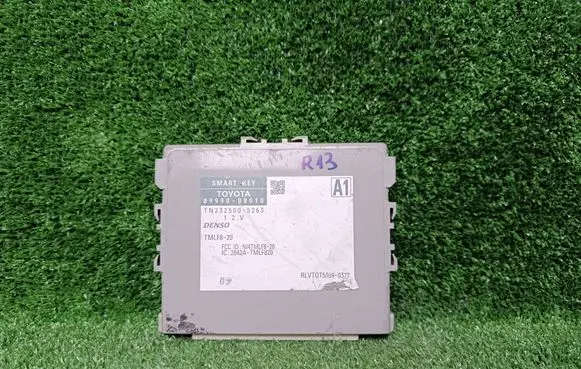 Toyota Sienna XL30 III Keyless (KESSY) go control unit/module 8999008010 TN2325005263