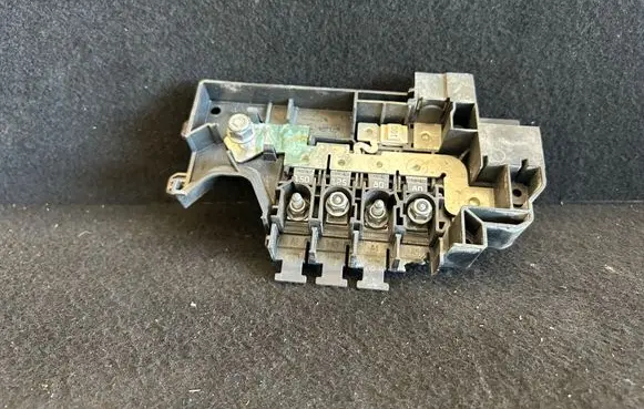 Mercedes-Benz A W177 Fuse module A1775404307