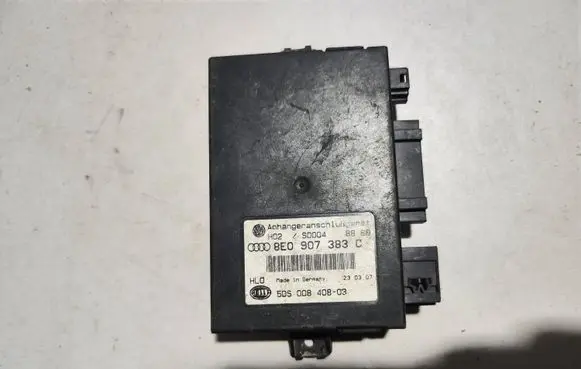 Audi A4 S4 B7 8E 8H Tow bar trailer control unit/module 8E0907383C 5DS00840803 8E0907282C