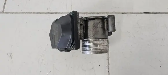 Audi A4 S4 B8 8K Throttle valve 03L128063E A2C53338105