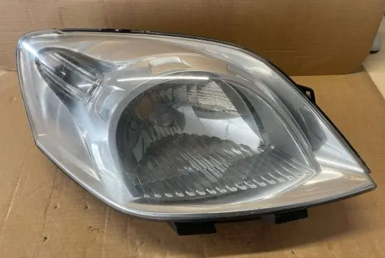 Peugeot Bipper Headlight/headlamp 1356686080