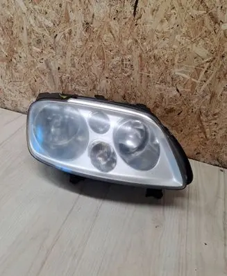 Volkswagen Touran I Headlight/headlamp 0301205202 1T0941006F