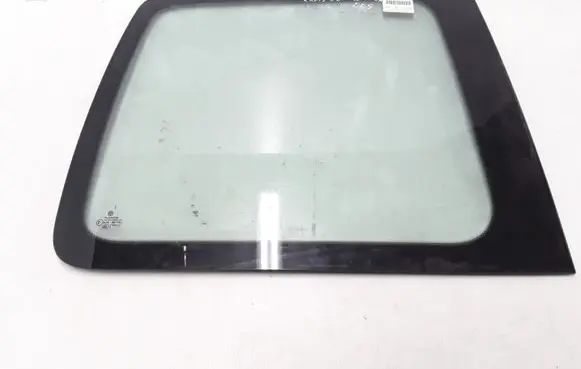 Volkswagen Caddy Rear side window 2K0845332L