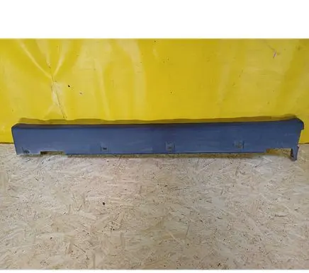 Honda HR-V Foot area side trim 