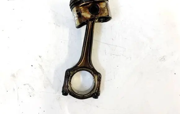 Fiat Punto (188) Piston with connecting rod