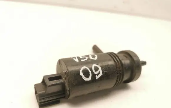 Volvo V50 Windscreen/windshield washer pump