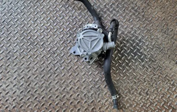 Mazda CX-5 II Vacuum pump 700513