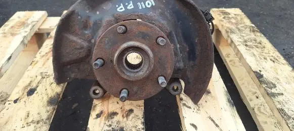 Lexus ES 250 - 300 - 330 Front wheel hub