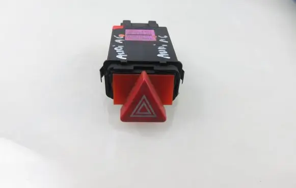 Audi A3 S3 8L Hazard light switch 4B0941509D
