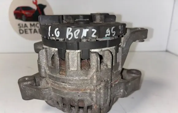 Opel Astra F Generator/alternator 90561970