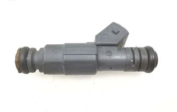 BMW X5 E53 Fuel injector 0280155823