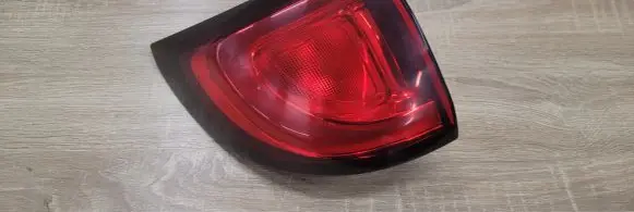 Chrysler Pacifica Rear/tail lights P68229027AB