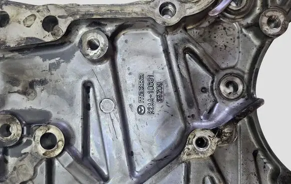 Mazda 6 Timing chain cover R2AA10681 S5209