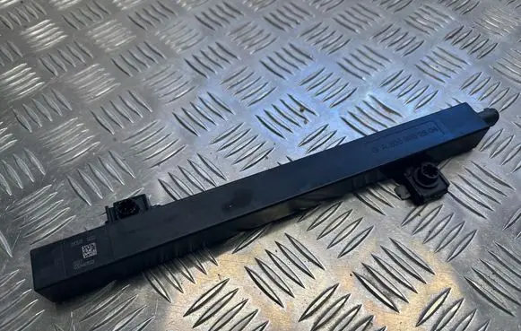 Mercedes-Benz C W206 Keyless system antenna A2069052504