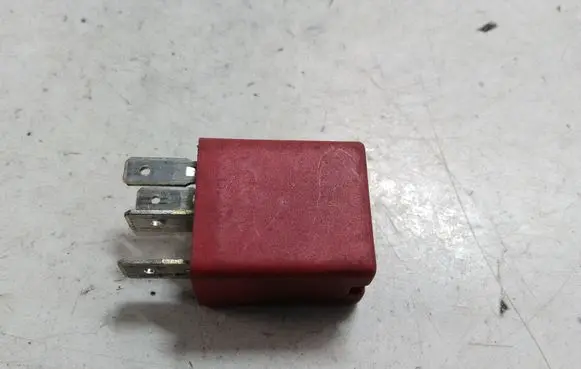 Alfa Romeo 147 Other relay 46520412