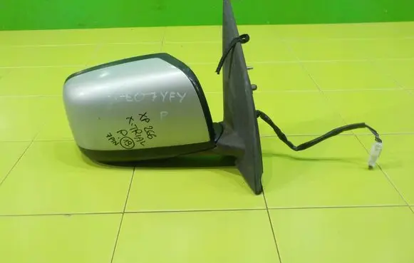 Nissan X-Trail T31 Front door electric wing mirror PRAWE XP266