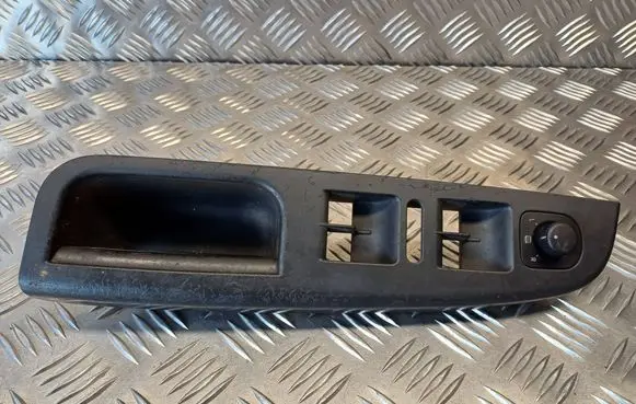 Volkswagen Golf V Front door window switch trim 1K4868049B 1K0959565A