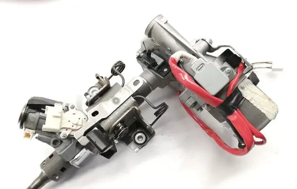 Toyota Avensis T270 Steering rack mechanical part 4525005740
