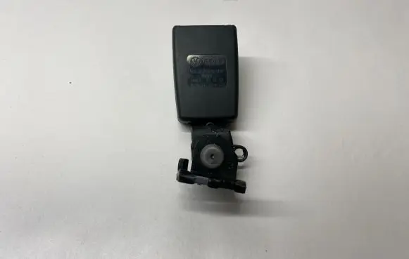 Audi A7 S7 4G Rear seatbelt buckle 4G8857739 4G88577399B9