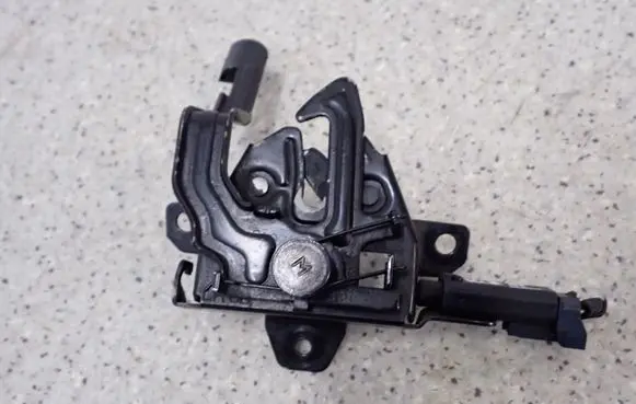 KIA Rio Engine bonnet/hood lock/catch