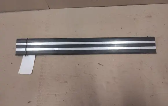 BMW 1 E81 E87 Front sill trim cover