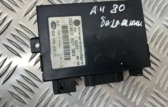 Audi A4 S4 B6 8E 8H Tow bar trailer control unit/module 8E0907383 5DS00840800 S0001