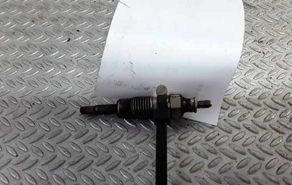 Renault Master II Glow plug 4486