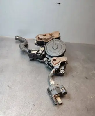 Volkswagen Golf VII other engine part 06K103495AT