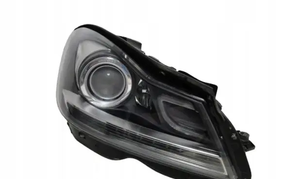 Mercedes-Benz C W204 Headlight/headlamp A2048204439