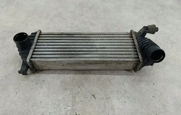 Renault Kangoo I Intercooler radiator 