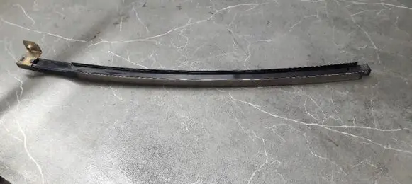 Mercedes-Benz E W210 Door glass rail 