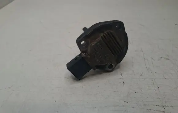 BMW X5 E53 Oil level sensor 7508003 6PR00786802