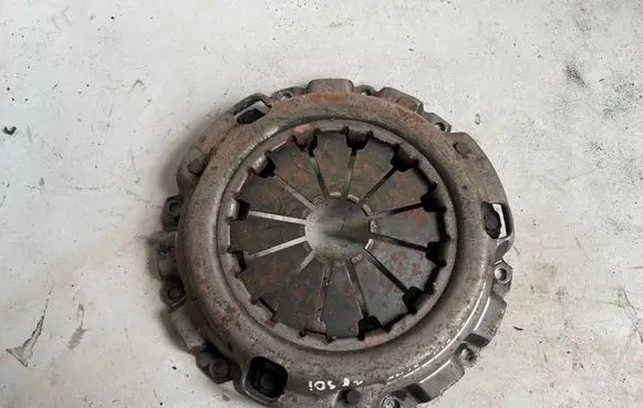 Mitsubishi Space Star Pressure plate 