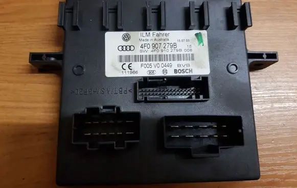 Audi A6 S6 C6 4F Comfort/convenience module 4F0907279B 4F0910279B