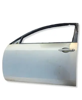 Nissan Primera Front door H0101AV600