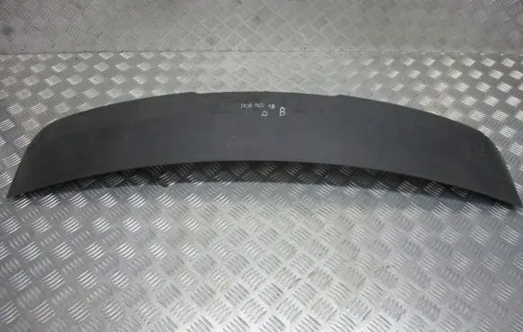 Ford Focus Rear window tailgate spoiler 