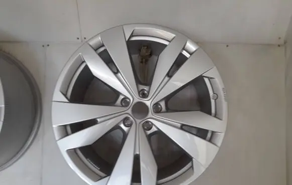 Volkswagen Arteon R20 alloy rim 11A071490A