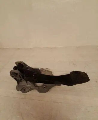 Volkswagen Golf VI Brake pedal 1K2721057AN