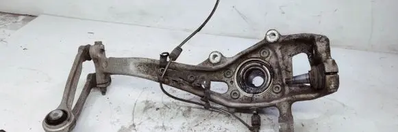 Audi A4 S4 B9 8W Front wheel hub 8W0407560