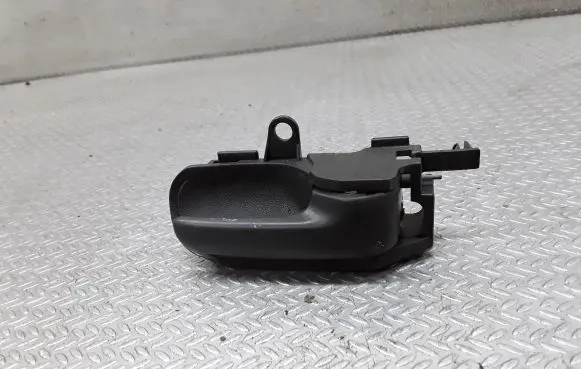 Toyota Yaris Front door interior handle