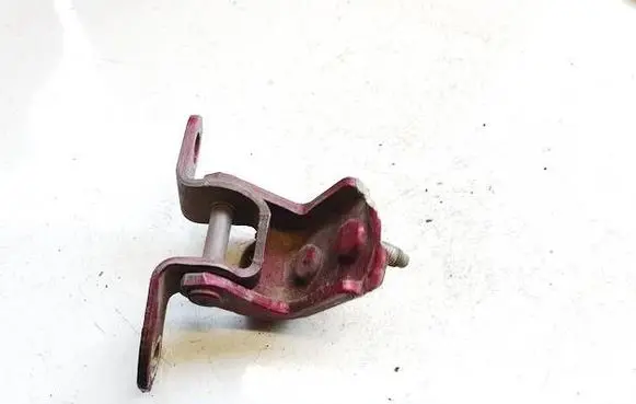 Toyota Avensis T220 Front door upper hinge