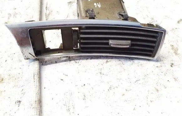 Audi A6 S6 C5 4B Dash center air vent grill 4f2820902a