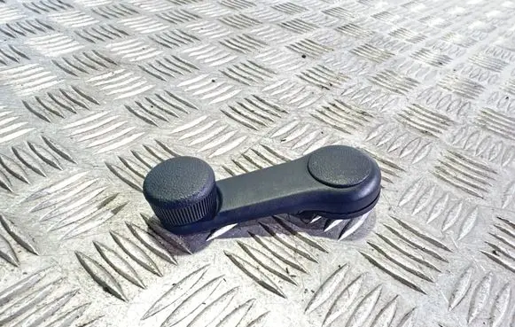 Hyundai i20 (GB IB) Rear door window winding handle 826301M000