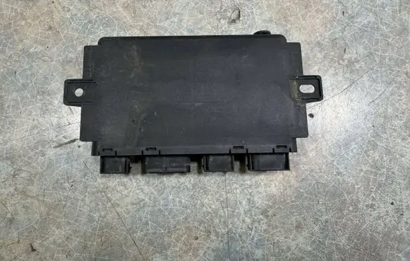 BMW i3 Voltage converter/converter module 9353644 6828050 61359353644