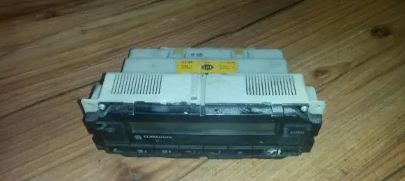 Volkswagen PASSAT B5 Climate control unit 5hb00761703 3b2907044a