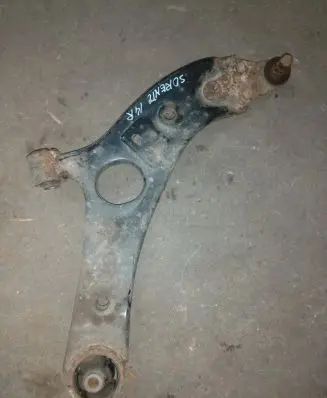 KIA Sorento Front lower control arm/wishbone