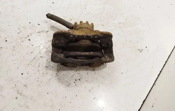 Peugeot 308 SW Front brake caliper