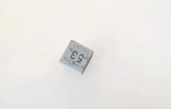 Volkswagen Golf V Other relay 141951253b 20240072