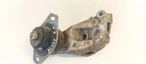 Citroen C5 Engine mount bracket